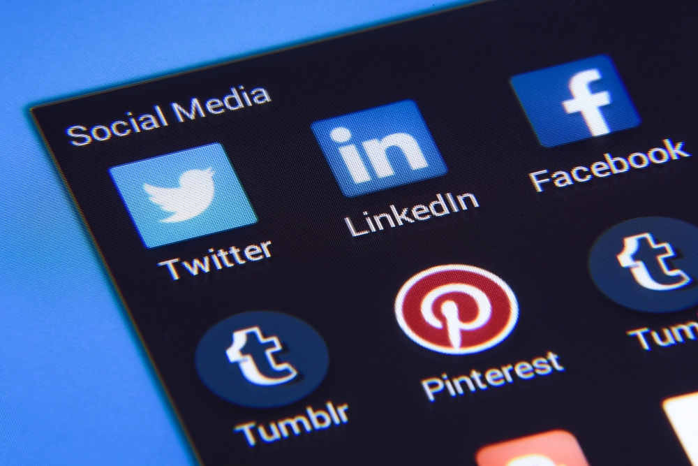 social media icons phone