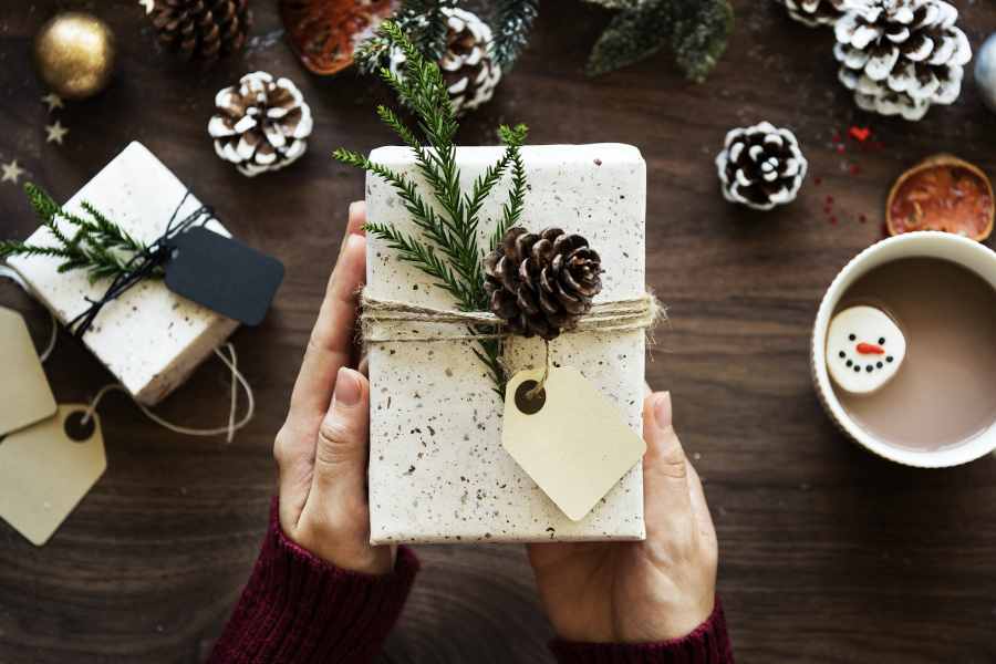 Gift Wrapper