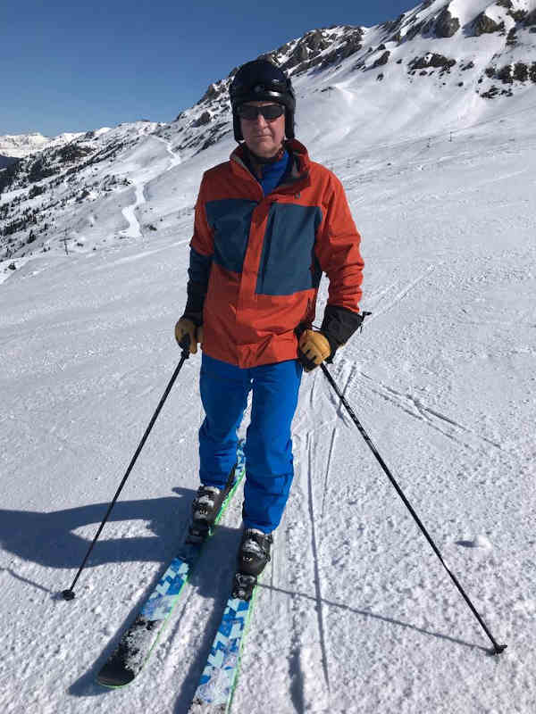 Ian Palmer skiing