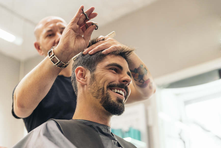Become a hairdresser, make up artist or hairdresser